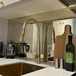 Apartment Old Town Luxury