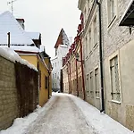 Apartment Old Town Luxury