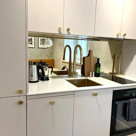 Old Town Luxury Apartament *